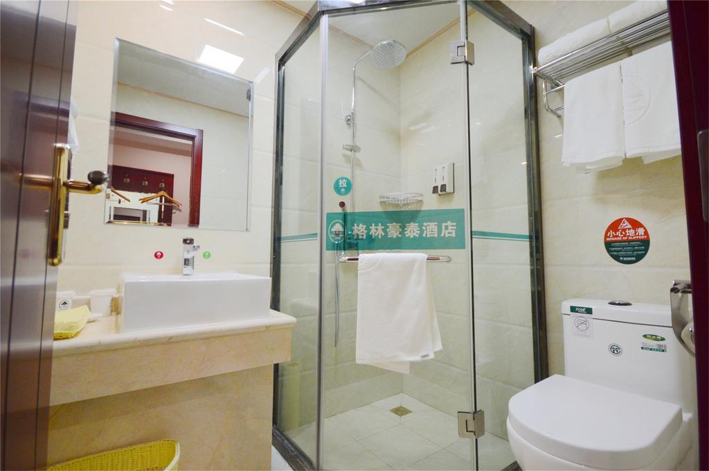 Greentree Inn Guangxi Yulin Jincheng Commercial Building Shell Hotel Exterior foto